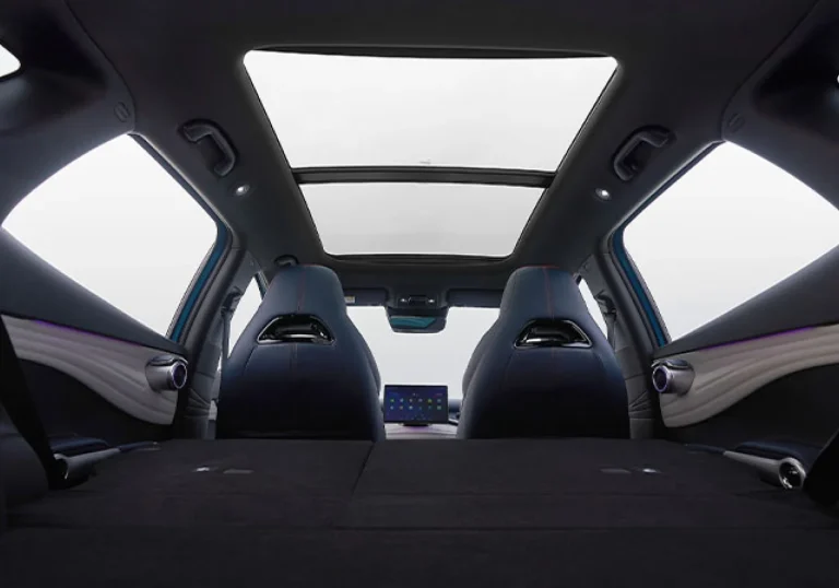 atto-3-back-seat