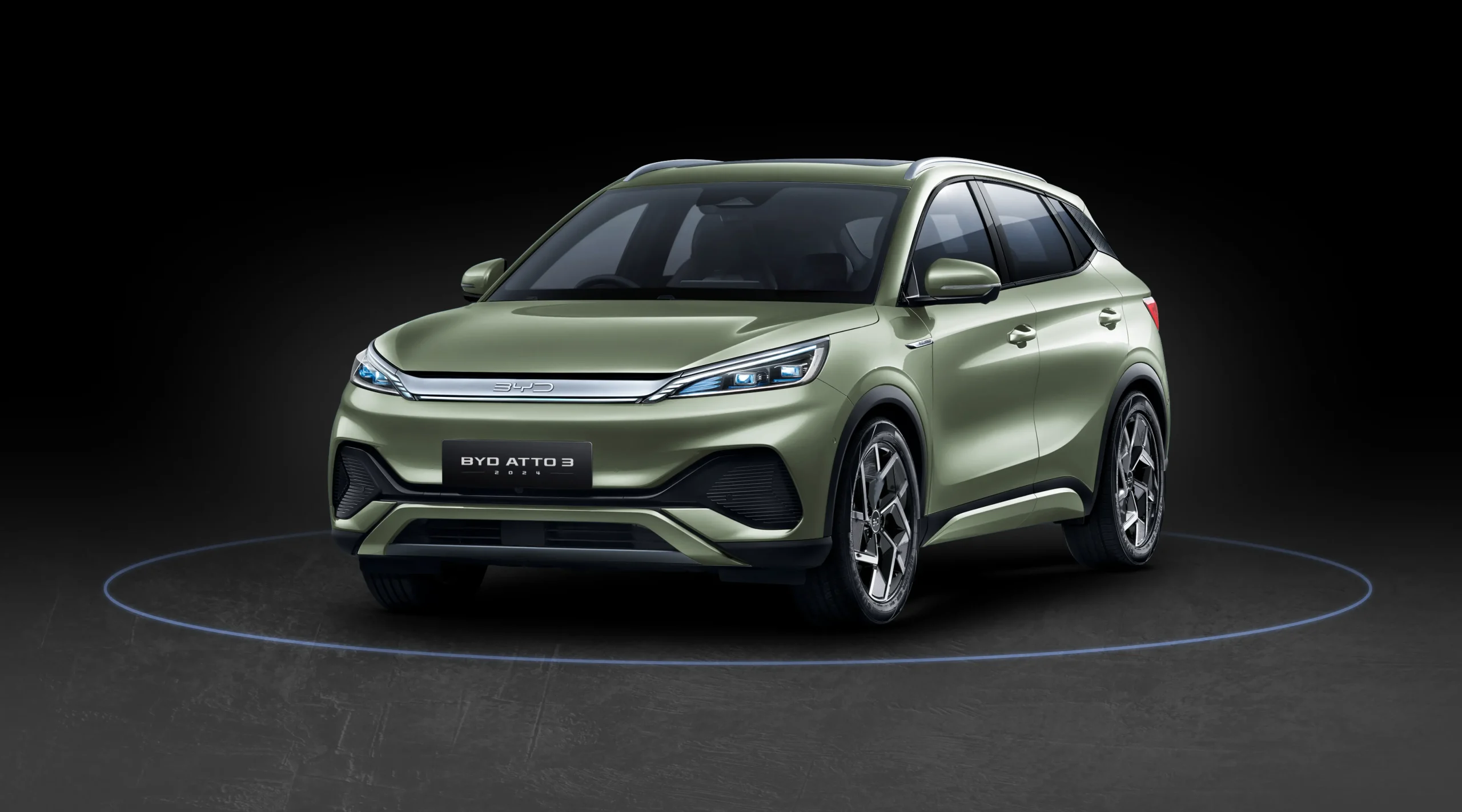 atto-3-car-3-rev