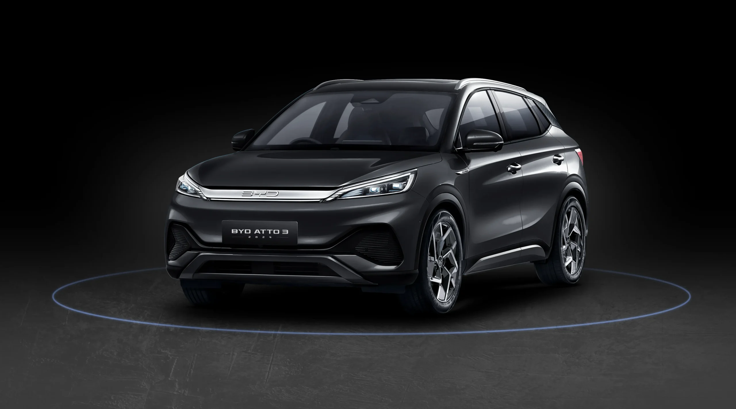 atto-3-car-4-rev